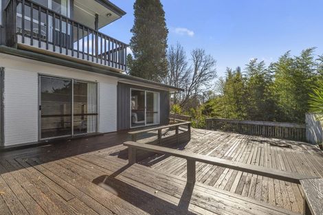 Photo of property in 10 Lynwood Place, Chedworth, Hamilton, 3210