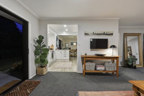 Photo of property in 69 Orkney Road, Mount Maunganui, 3116