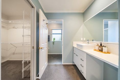 Photo of property in 45 Kirton Drive, Riverstone Terraces, Upper Hutt, 5018