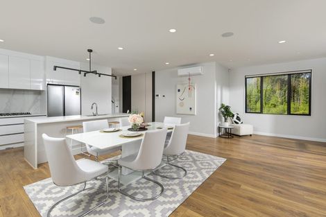 Photo of property in 8c Albany Highway, Greenhithe, Auckland, 0632