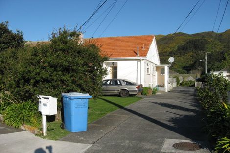 Photo of property in 18 Haig Street, Waterloo, Lower Hutt, 5011