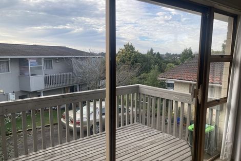 Photo of property in 1/83 Daffodil Street, Titirangi, Auckland, 0604