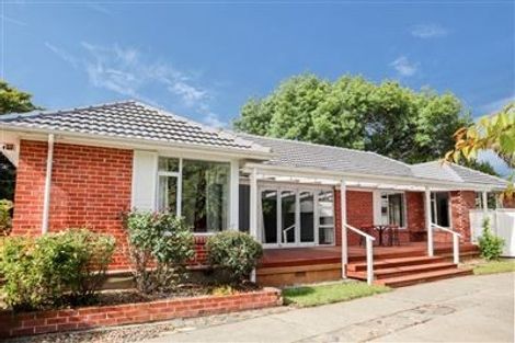 Photo of property in 229 Avonhead Road, Avonhead, Christchurch, 8042