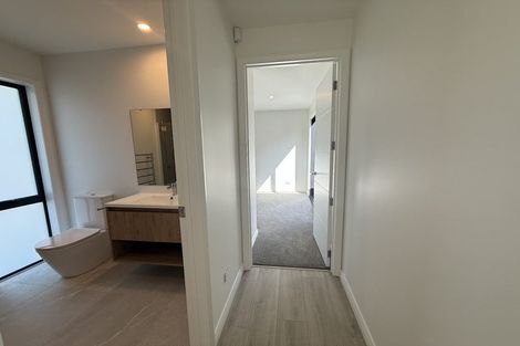 Photo of property in 25 Streamview Way, Long Bay, Auckland, 0630