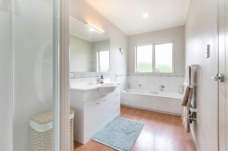 Photo of property in 10 Station Road, Pukekohe, 2120