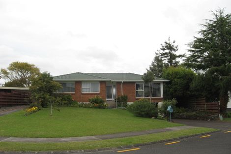 Photo of property in 14 Ellison Place, Pakuranga Heights, Auckland, 2010