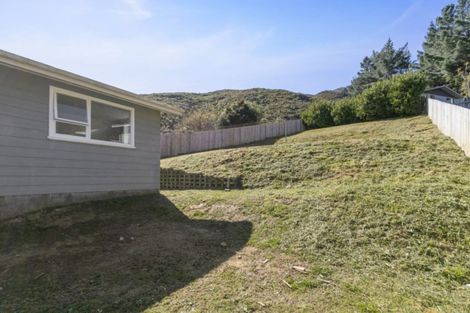 Photo of property in 1 Tuam Grove, Wainuiomata, Lower Hutt, 5014