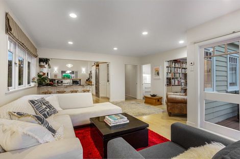 Photo of property in 26 Tainui Road, Devonport, Auckland, 0624