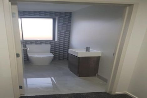 Photo of property in 1 Ambedkar Way, Pukekohe, 2120