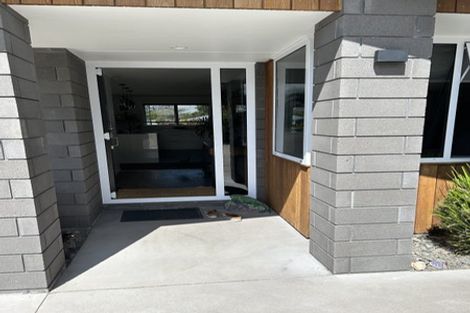 Photo of property in 55 Athenree Road, Athenree, Katikati, 3177