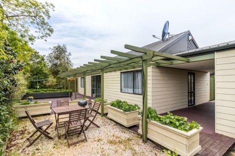 Photo of property in 2/9 Braemar Place, Avonside, Christchurch, 8061