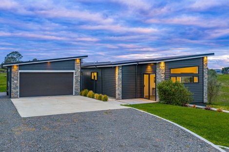 Photo of property in 39 Great North Road, Waipawa, 4210