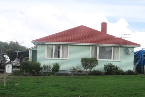 Photo of property in 17 Bates Street, Papakura, 2110
