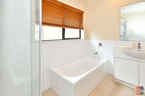 Photo of property in 7 Wairere Road, The Gardens, Auckland, 2105