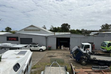 Photo of property in 2 Atiawa Street, Glen Avon, New Plymouth, 4312