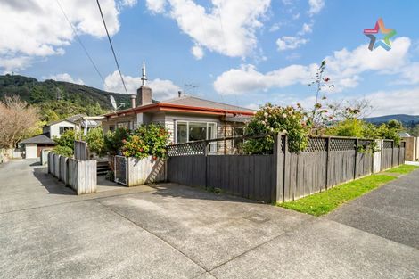Photo of property in 94 Horoeka Street, Stokes Valley, Lower Hutt, 5019