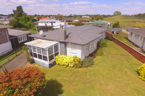 Photo of property in 16 Myrtle Grove, Putaruru, 3411