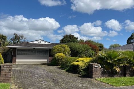 Photo of property in 22 Golfland Drive, Golflands, Auckland, 2013