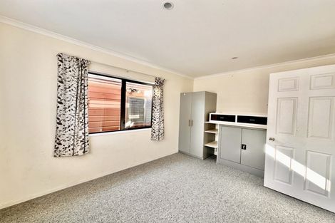 Photo of property in 109 Everglade Drive, Totara Heights, Auckland, 2105