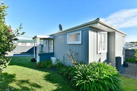 Photo of property in 2b Iris Street, Snells Beach, 0920