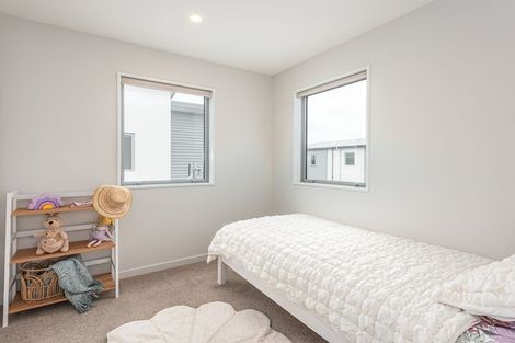 Photo of property in 9 Kakapo Lane, Redwood, Christchurch, 8051