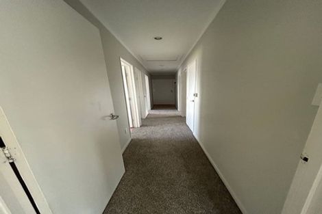 Photo of property in 1/59 Archibald Road, Kelston, Auckland, 0602