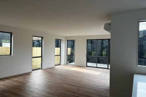 Photo of property in 43 Clara Road, Silverdale, 0932