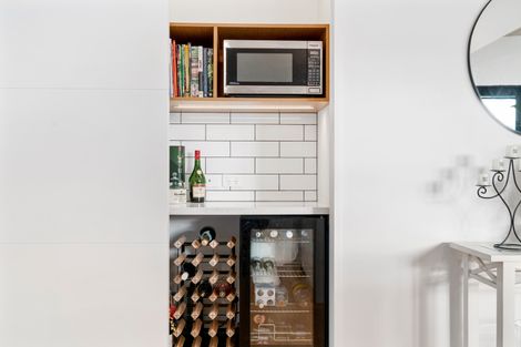 Photo of property in 73 Rob Roy Lane, Wanaka, 9305