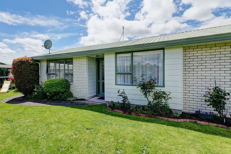 Photo of property in 1 Cottage Lane, Pukete, Hamilton, 3200