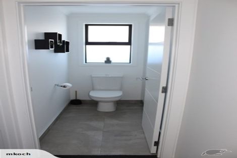 Photo of property in 11 Fuller Street, Papamoa Beach, Papamoa, 3118