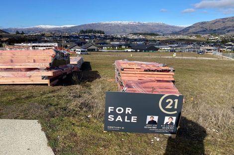 Photo of property in 3 Tuohy Lane, Wanaka, 9305