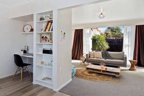 Photo of property in 2/208 Fourteenth Avenue, Tauranga South, Tauranga, 3112