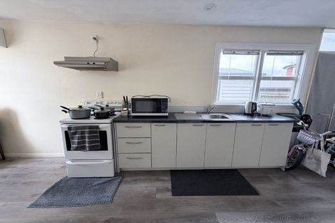 Photo of property in 27 Peverel Street, Riccarton, Christchurch, 8041