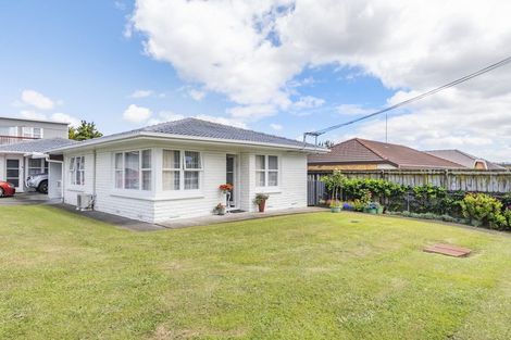 Photo of property in 4/53-55 East Street, Papakura, 2110