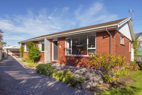 Photo of property in 5 Leacroft Street, Bishopdale, Christchurch, 8053