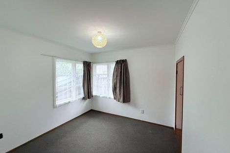 Photo of property in 46 Wilsher Crescent, Henderson, Auckland, 0612