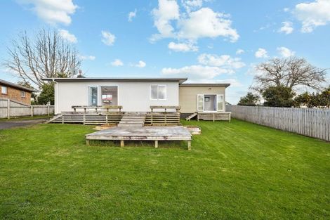 Photo of property in 42 Gibson Road, Tuakau, 2121