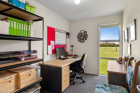 Photo of property in 18 Mchugh Crescent, Darfield, 7510