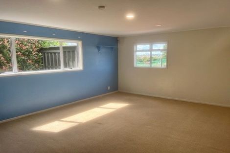 Photo of property in 17 Thurston Place, Bucklands Beach, Auckland, 2012