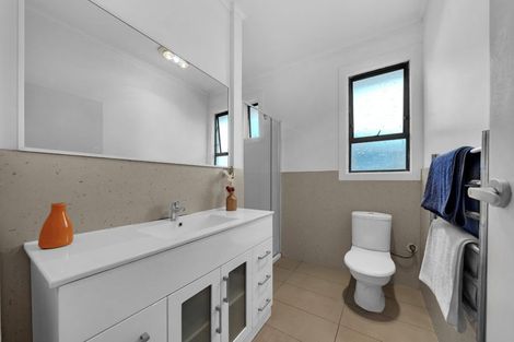 Photo of property in 5 Atkinson Avenue, Papatoetoe, Auckland, 2025