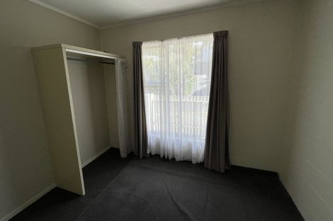 Photo of property in 4 Wyvern Place, Glenfield, Auckland, 0629