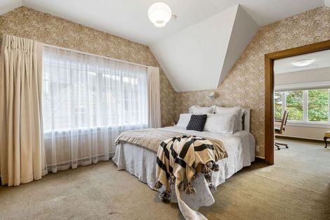 Photo of property in 5 Easdale Street, Kelburn, Wellington, 6012