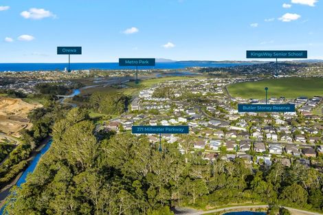 Photo of property in 371 Millwater Parkway, Silverdale, 0932