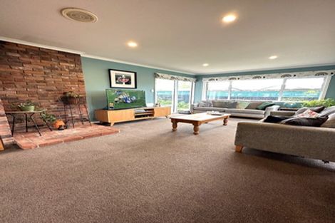 Photo of property in 18 Whitby Road, Britannia Heights, Nelson, 7010