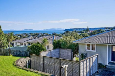 Photo of property in 153 Dimock Street, Titahi Bay, Porirua, 5022