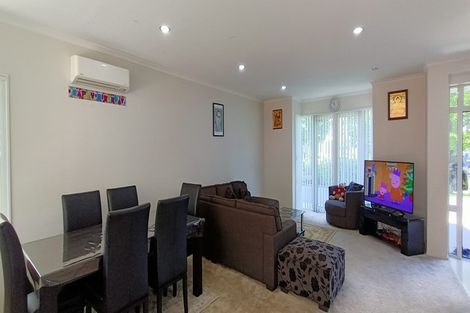 Photo of property in 25 Hakawai Avenue, Takanini, 2112