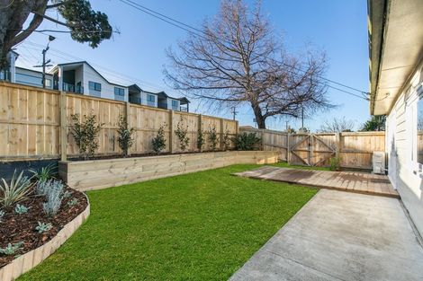 Photo of property in 90 Porchester Road, Papakura, 2110