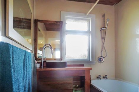 Photo of property in 201 Oamaru-alma Road, Deborah, Oamaru, 9491