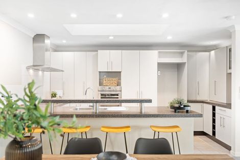 Photo of property in 92 Condell Avenue, Papanui, Christchurch, 8053