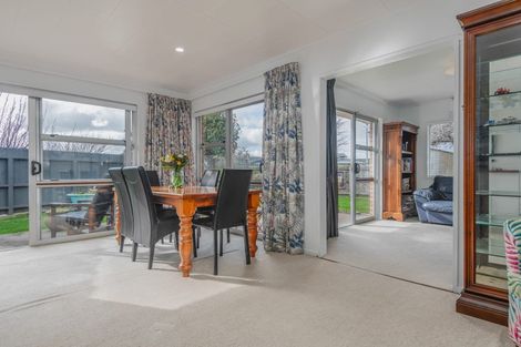 Photo of property in 20 Chippendale Crescent, Highbury, Palmerston North, 4412